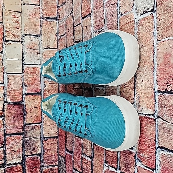 BEAVEES LOWTOP SHOES, MENS SIZE 8.5 EUC - Picture 4 of 12